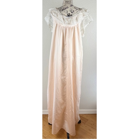 Lily of France Vintage 70s Nightgown Lace Detail Lingerie Peach Size Medium - Picture 6 of 10